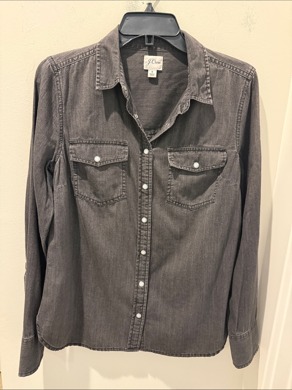 J. Crew Women’s Charcoal Snap Button-Front Denim Shirt Western Inspired size 8